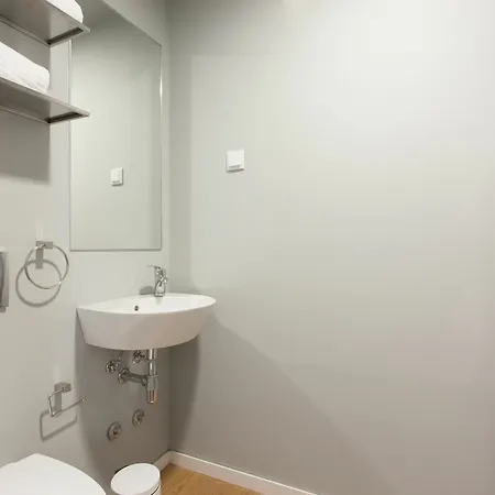 Doorm Quality Housing Hotel Lisbon