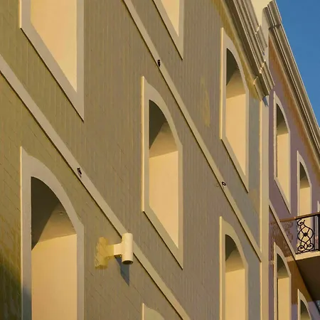Doorm Quality Housing Hotel 4*