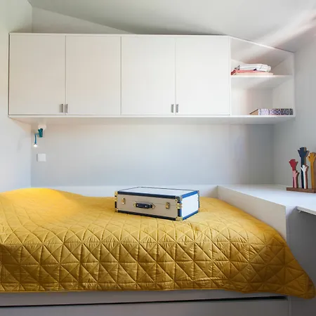Hotel Doorm Quality Housing